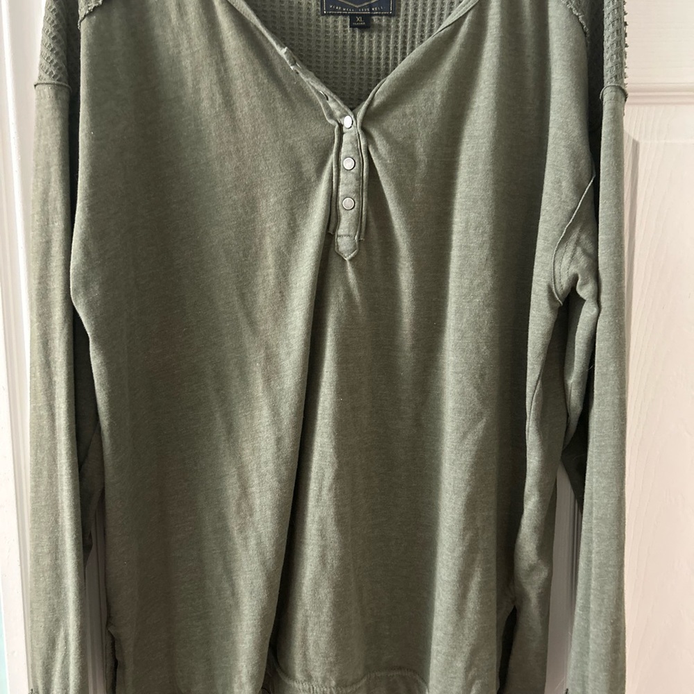 Green Long Sleeve Henley Top